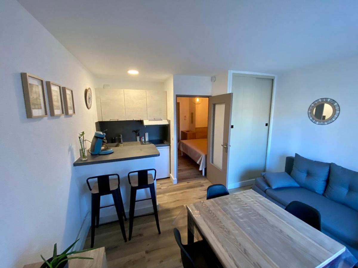 Studio En Bord De Marina Canet Exterior foto